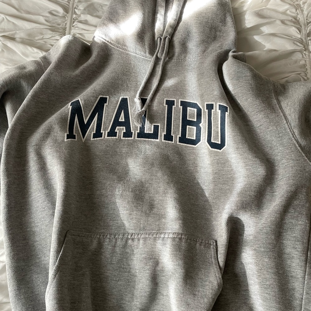 Brandy Melville Malibu Sweatshirt